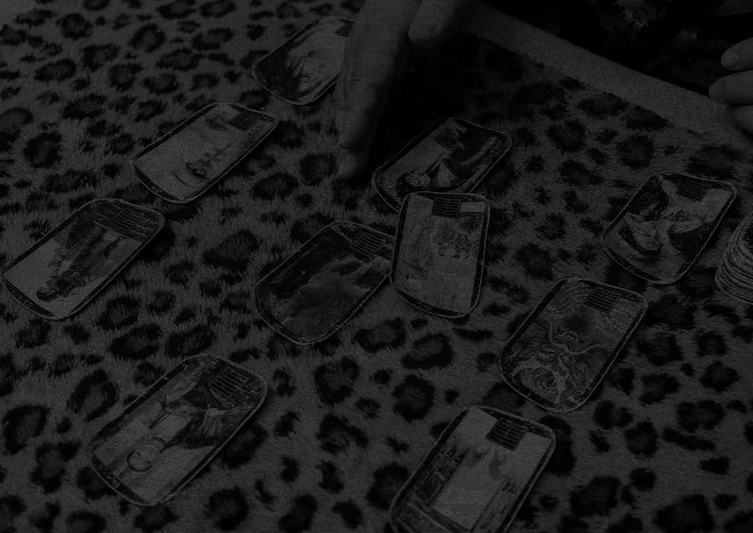 占い師シュウのプロフィールの背景画像